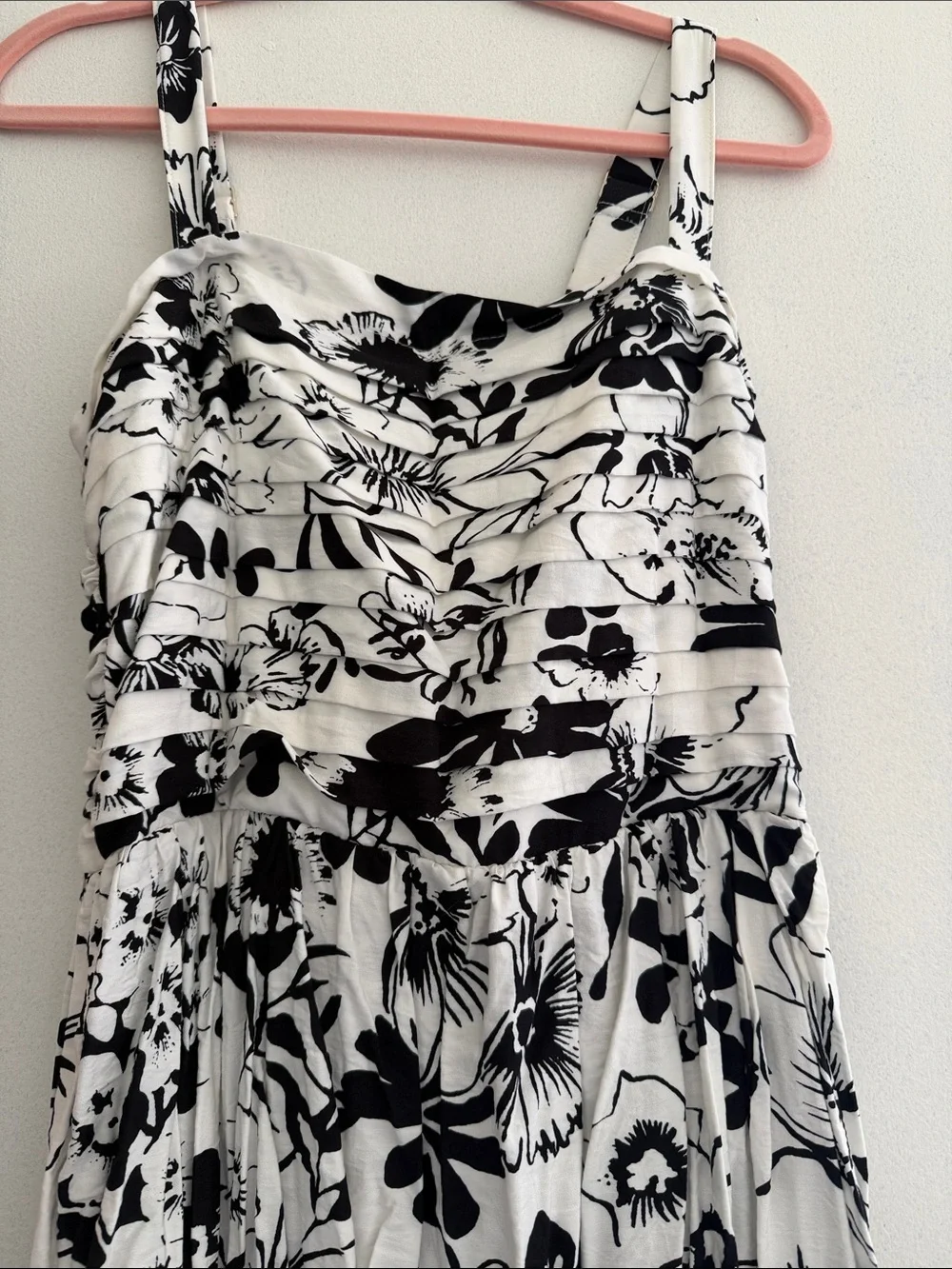 Abercrombie & Fitch Black and White Floral Tiered Sundress